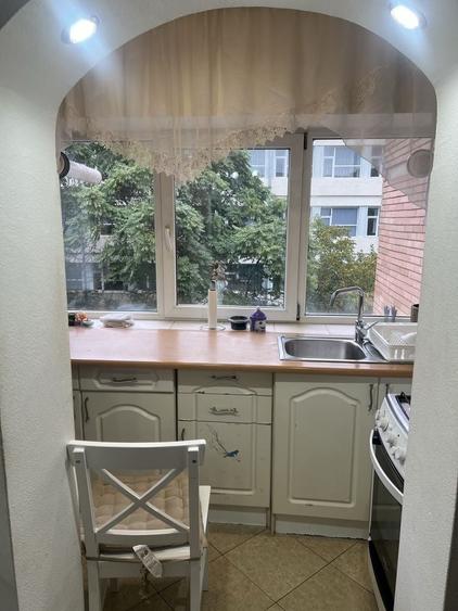 Apartament cu 2 camere decomandat în Exterior Vest