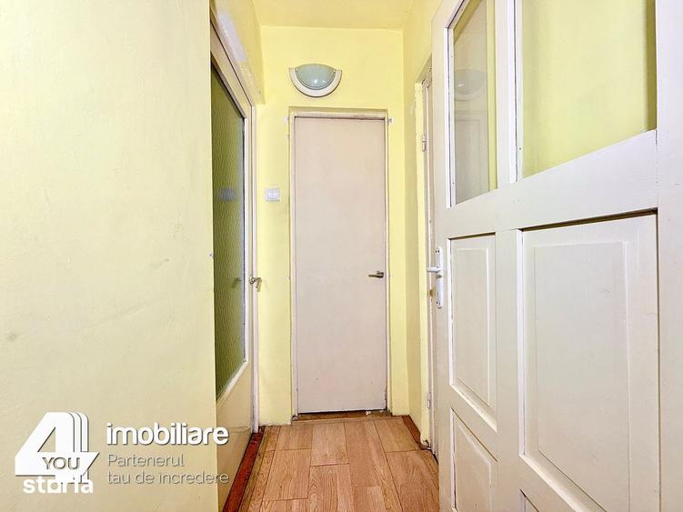 Apartament cu 3 camere semidecomandat în Ultracentral