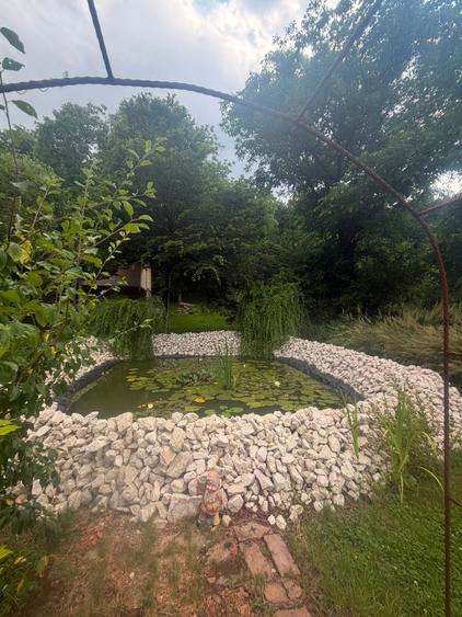 Casă individuală cu 6 camere cu Canalizare în Gura Ocniței