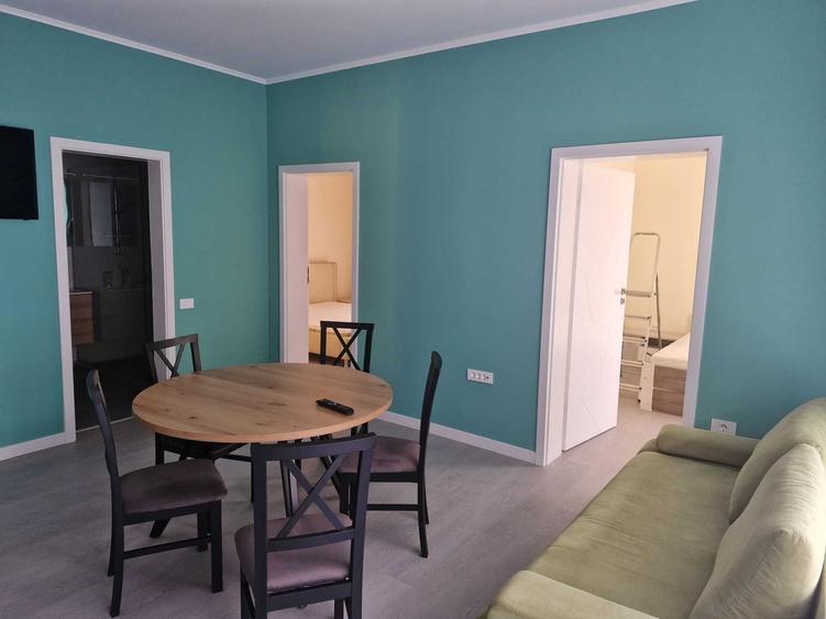Apartament cu 3 camere decomandat în Sânmartin