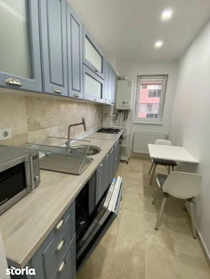 Apartament cu 2 camere decomandat, mobilat în Prelungirea Ghencea