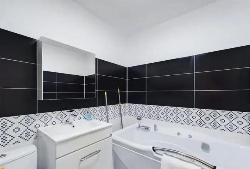 Apartament cu 3 camere decomandat, mobilat în Virtuții