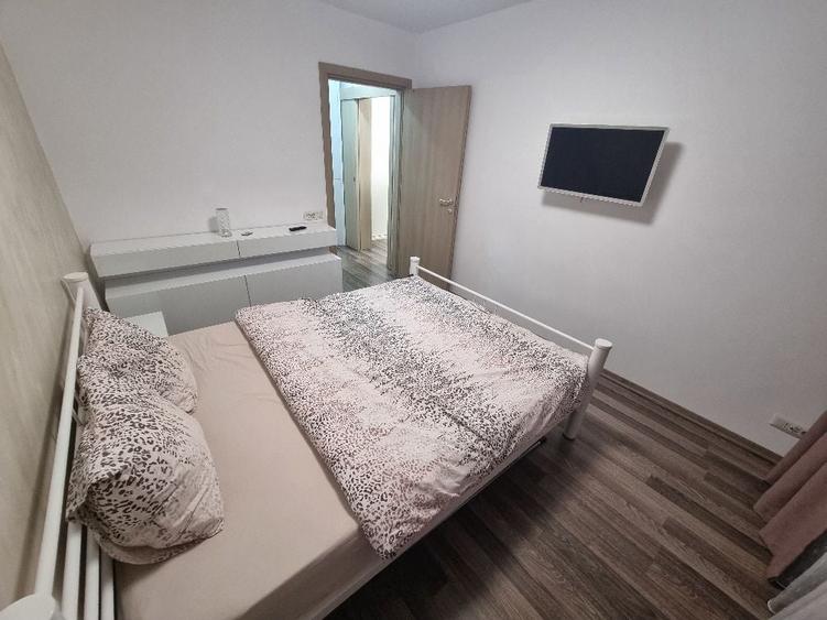 Apartament cu 2 camere semidecomandat în Dristor