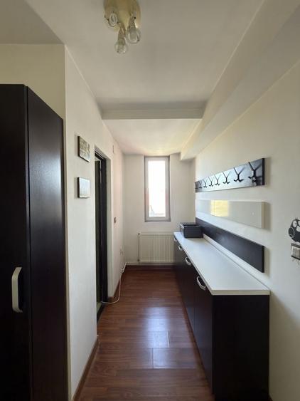 Apartament cu 2 camere decomandat în Ghiroda