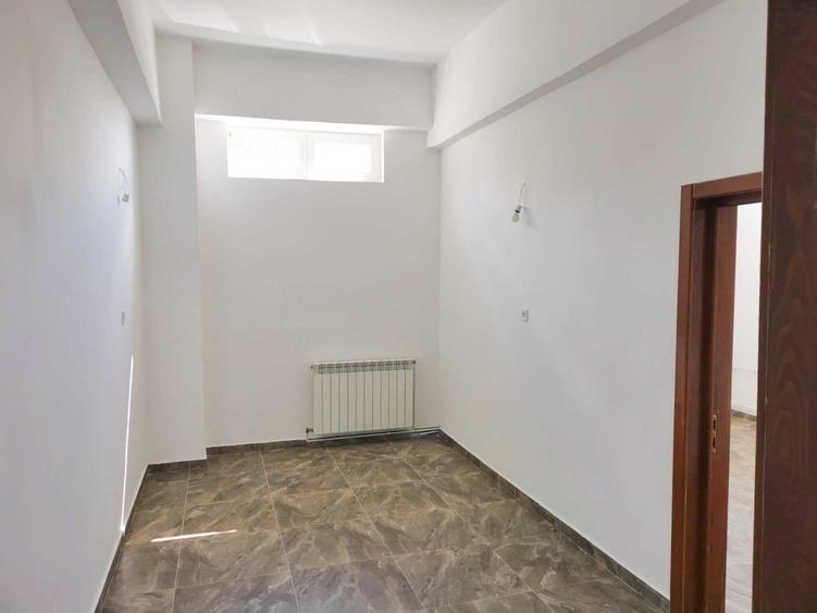 Spațiu comercial, de 130 mp, în Central