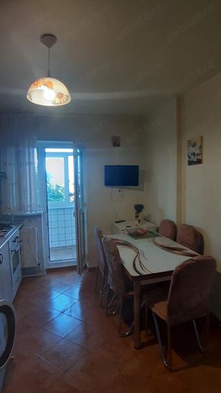 Garsonieră decomandată în Exterior Vest