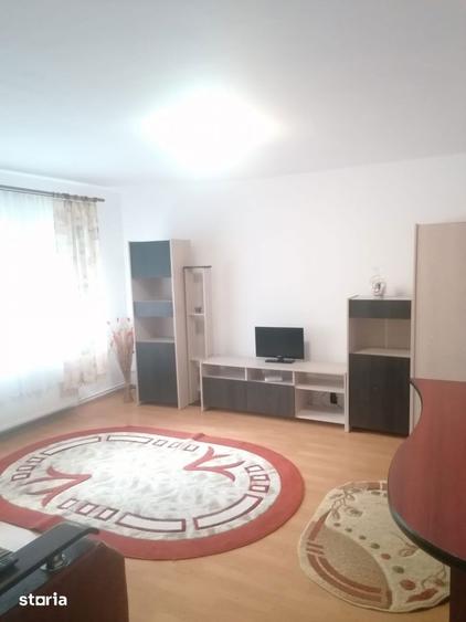 Apartament cu 2 camere decomandat în Scriitorilor