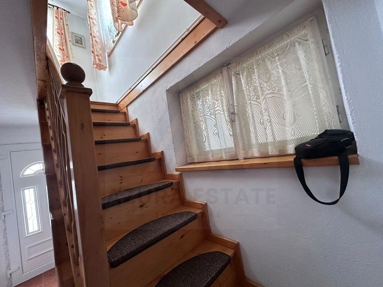 Apartament cu 3 camere decomandat, mobilat în Central