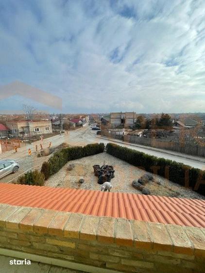 Casă cu 4 camere cu Teren 395 Mp în Tuzla