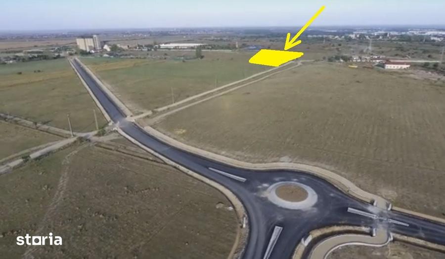 Teren de 4200 mp, în Iosia