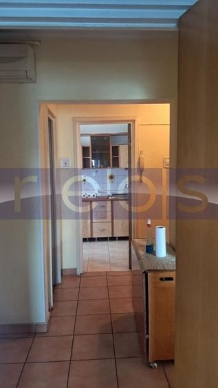 Apartament cu 3 camere decomandat, mobilat în Tineretului