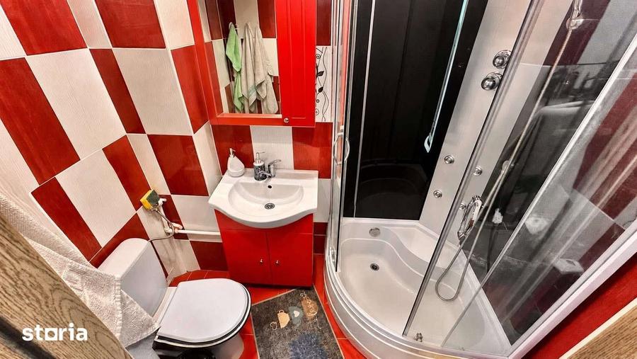 Apartament cu 2 camere nedecomandat în Cornișa