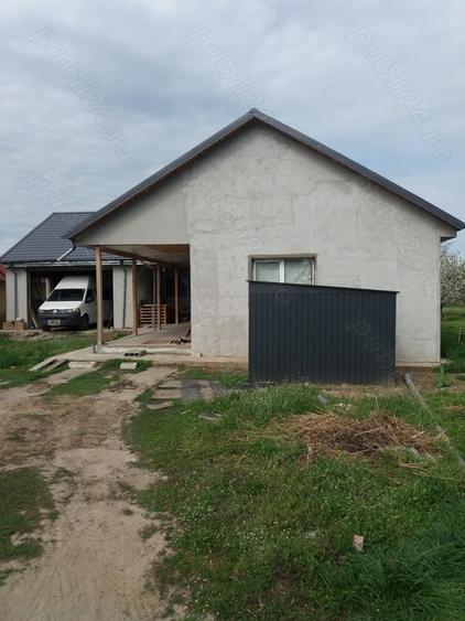 Casă în Chiscani
