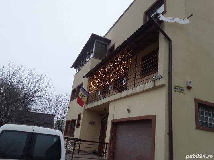 Casă cu 7 camere cu Teren 284 Mp în Nicolae Grigorescu