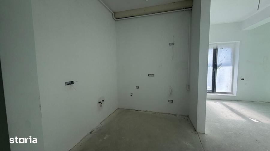 Apartament cu 3 camere în Ștefan cel Mare