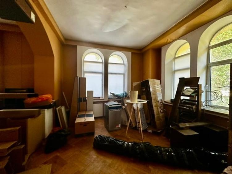 Casă individuală cu 6 camere cu Canalizare în Kiseleff