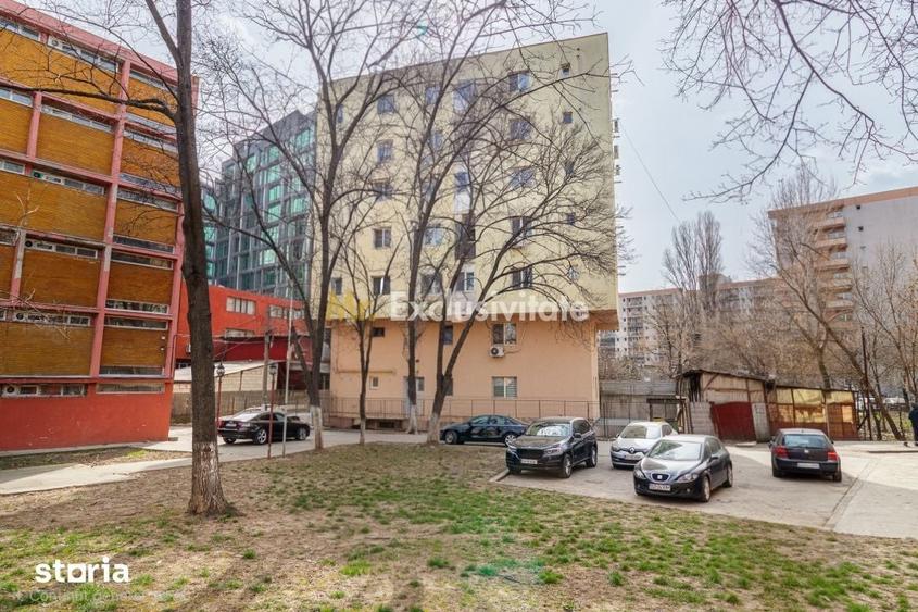 Apartament cu 3 camere în Regie