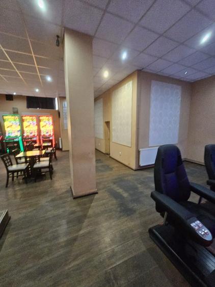 Spațiu comercial, de 230 mp, în Mărăști