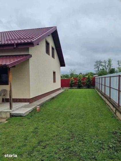 Casă cu 7 camere cu Teren 1500 Mp în Central