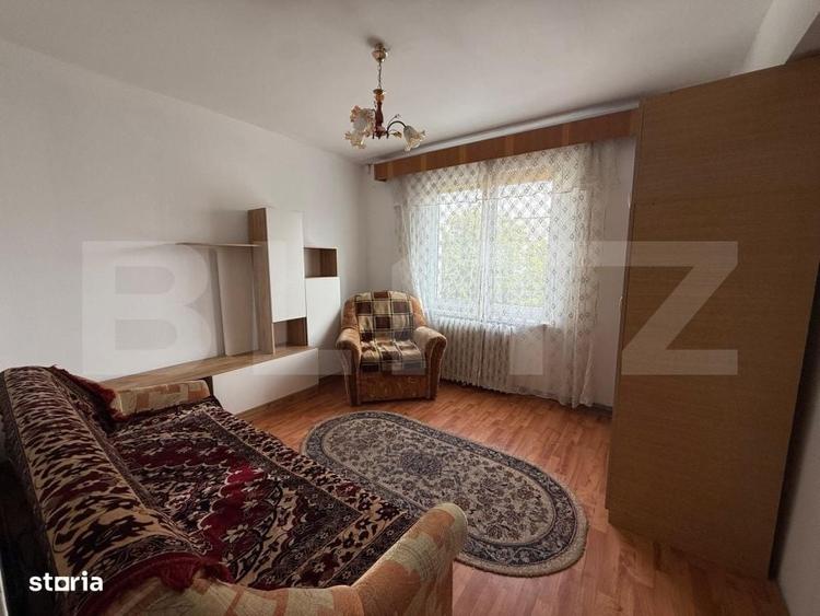 Apartament cu 3 camere decomandat în Remetea