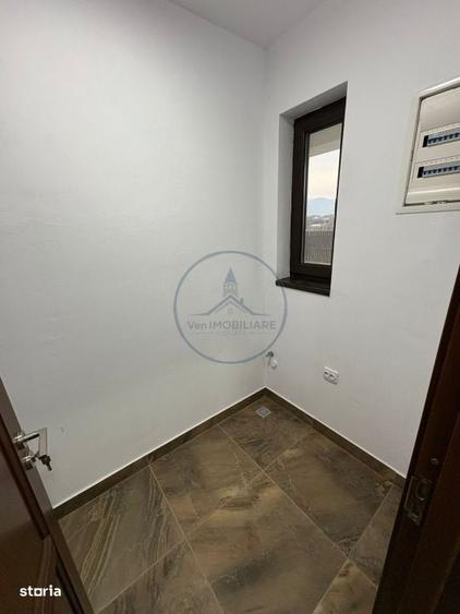 Casă cu 3 camere cu Teren 700 Mp în Central