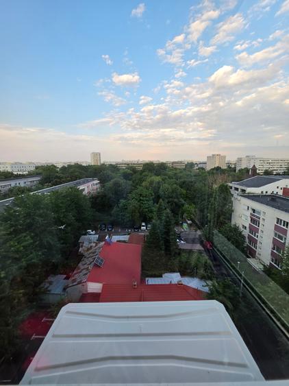 Garsonieră decomandată în Basarabia