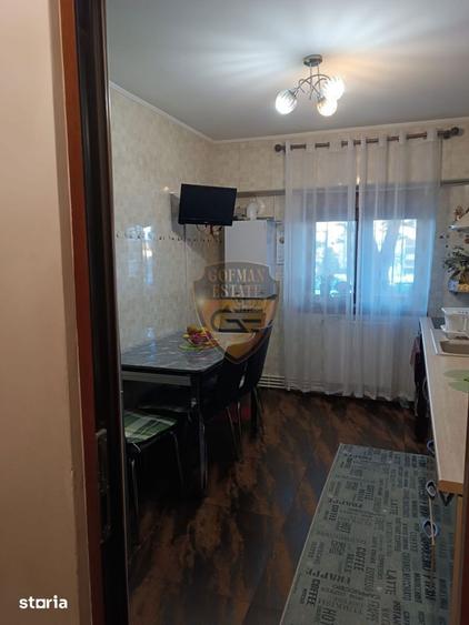 Apartament cu 2 camere, mobilat în Delfinariu