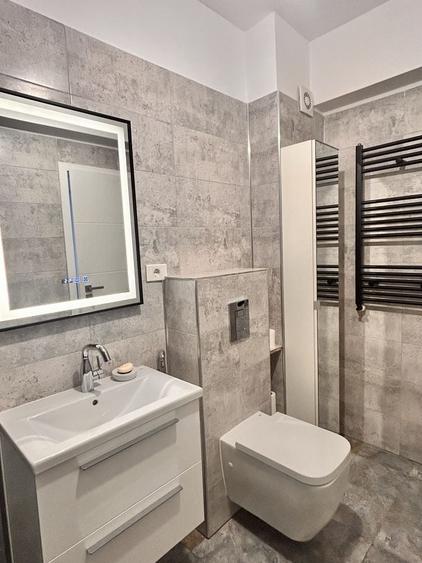 Apartament cu 3 camere decomandat în Șerban Vodă