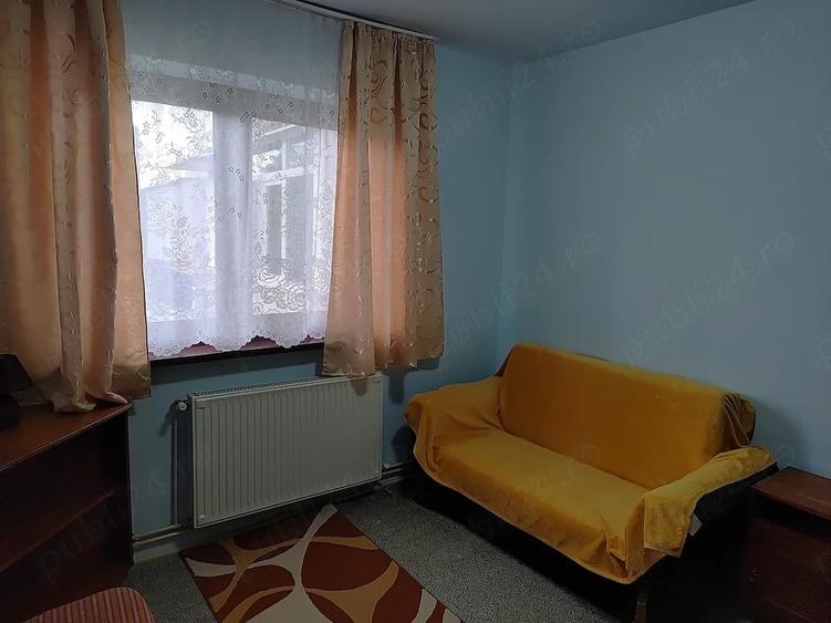 Apartament cu 2 camere decomandat în Breaza de Sus