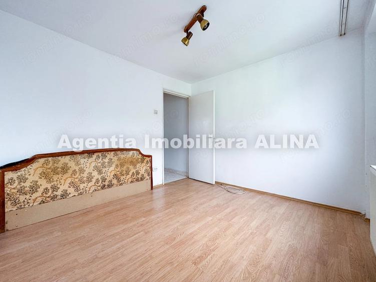 Apartament cu 2 camere decomandat în Micro 15