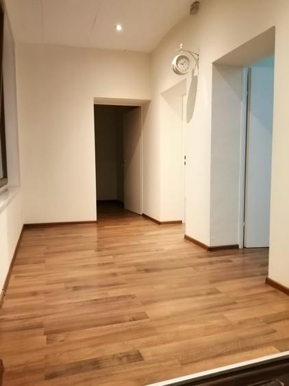 Casă cu 12 camere cu Canalizare în P-ța Rosetti