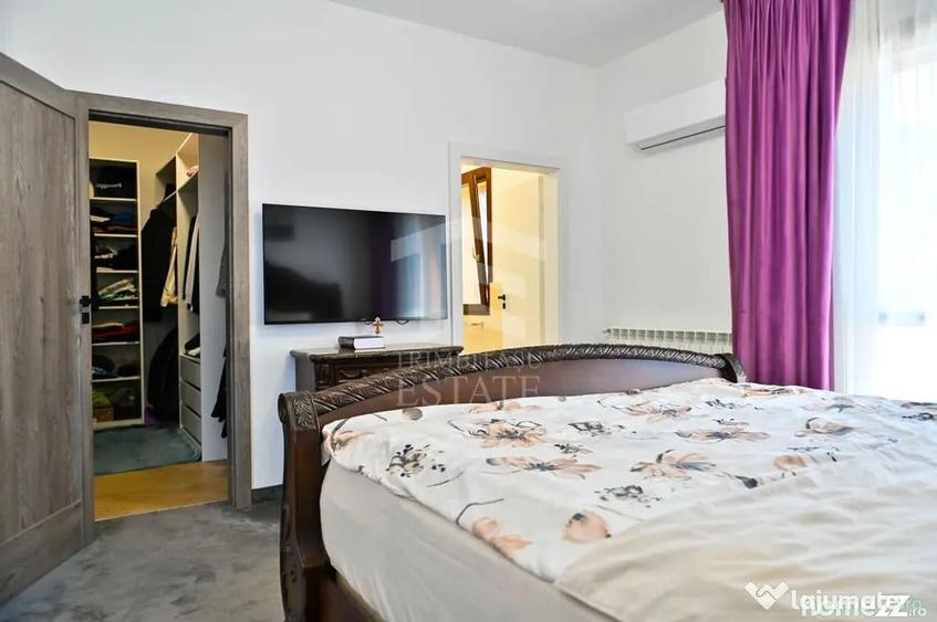 Casă cu 7 camere cu Teren 445 Mp în Central