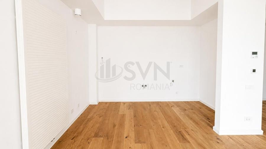 Apartament cu 3 camere decomandat în Aviației