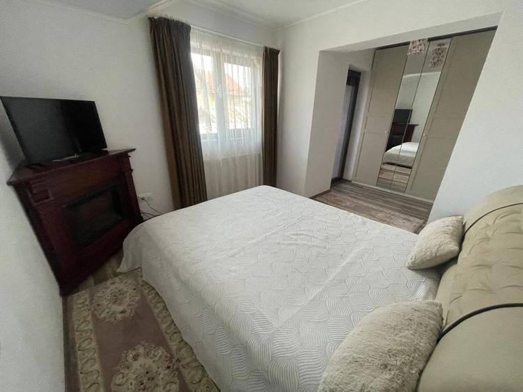 Casă cu 4 camere cu Teren 50 Mp în Central