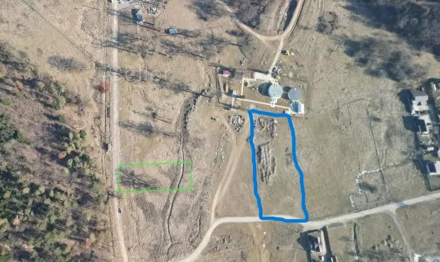 Teren de 4000 mp, în Cristian