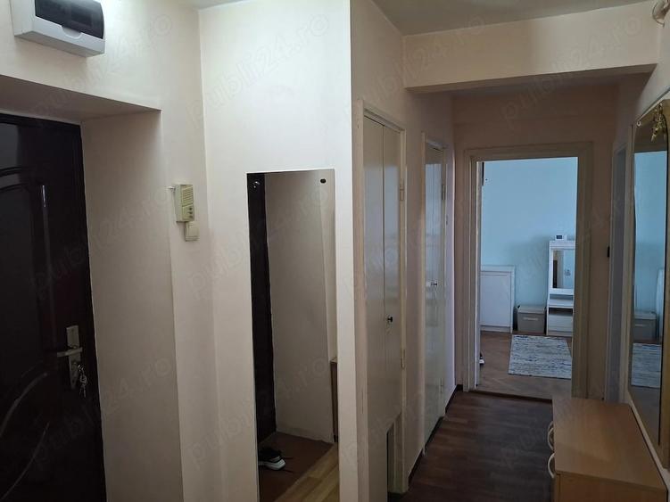 Apartament cu 2 camere decomandat în Cedonia