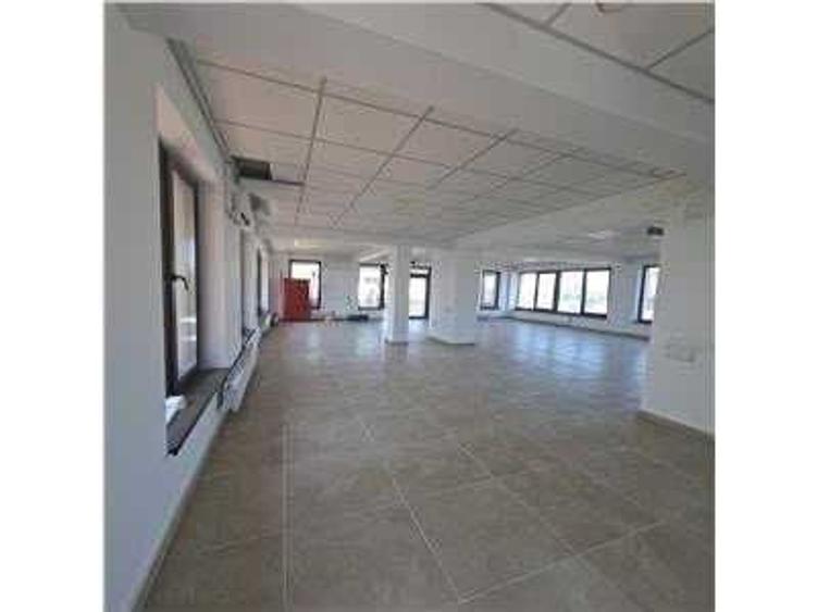 Spatiu comercial de inchiriat - 2
