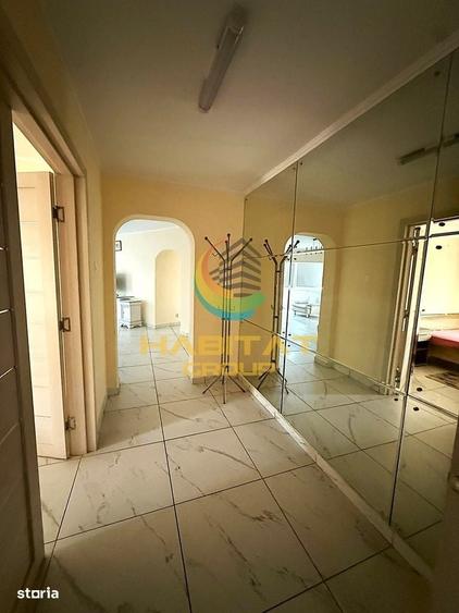 Apartament cu 3 camere decomandat în Decebal