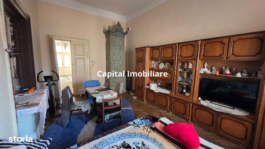 Casa boiereasca unica, zona Tribunal - 7