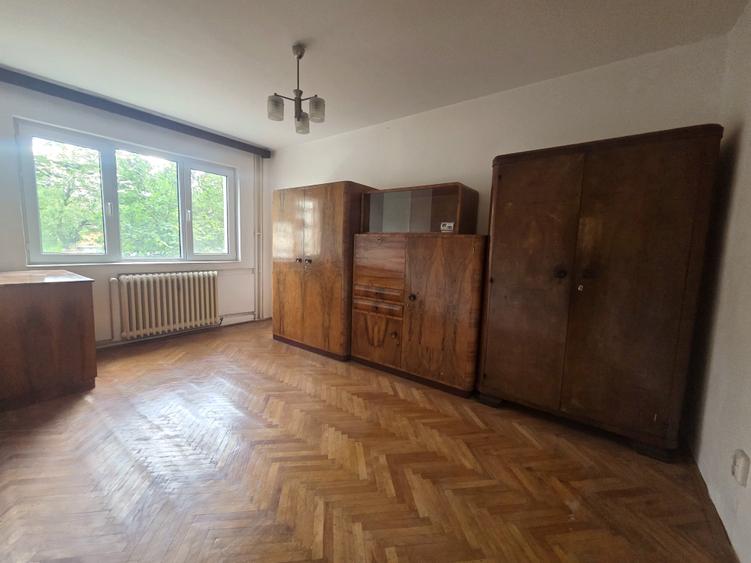 Apartament cu 3 camere decomandat în Gheorgheni