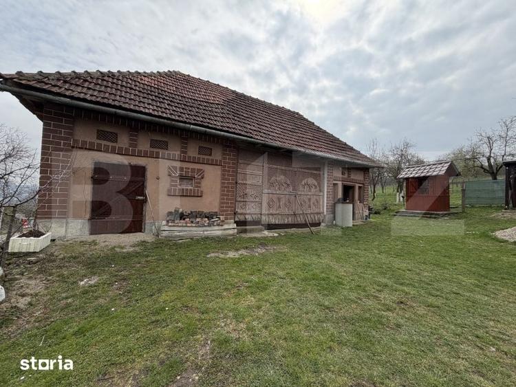 Casă cu 3 camere cu Teren 2000 Mp în Creaca