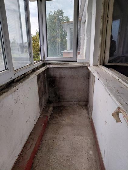 Apartament cu 3 camere decomandat în Micro 16