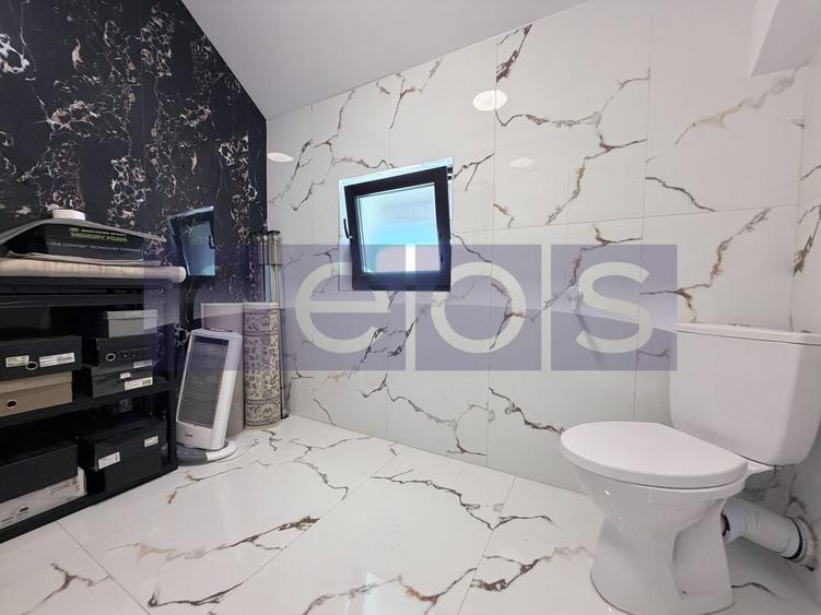 Duplex cu 4 camere cu Canalizare în Central