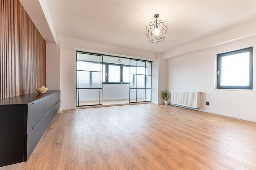 Apartament cu 4 camere decomandat, mobilat în Zorilor