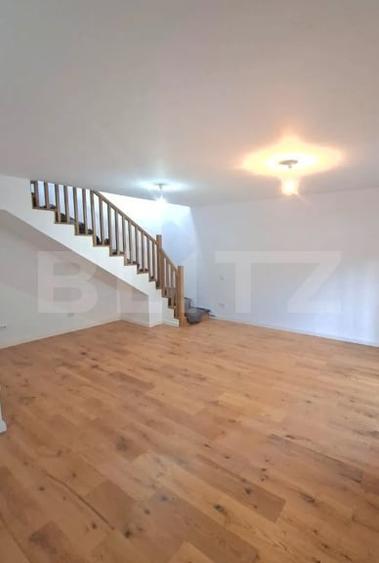 Apartament cu 3 camere decomandat în Râșnov