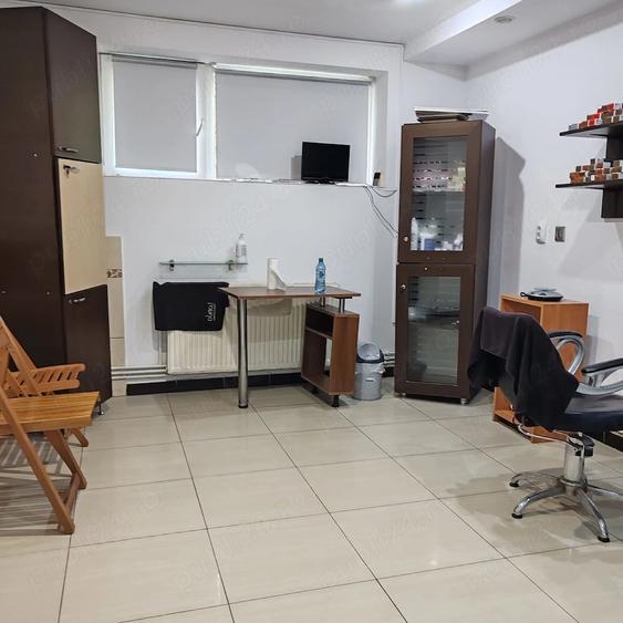 Apartament cu 2 camere nedecomandat în Central