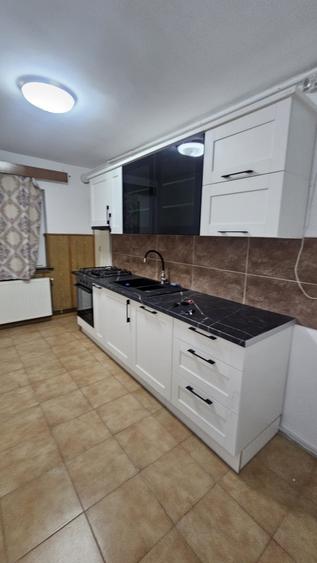 Apartament cu 2 camere decomandat, mobilat în Răcădău