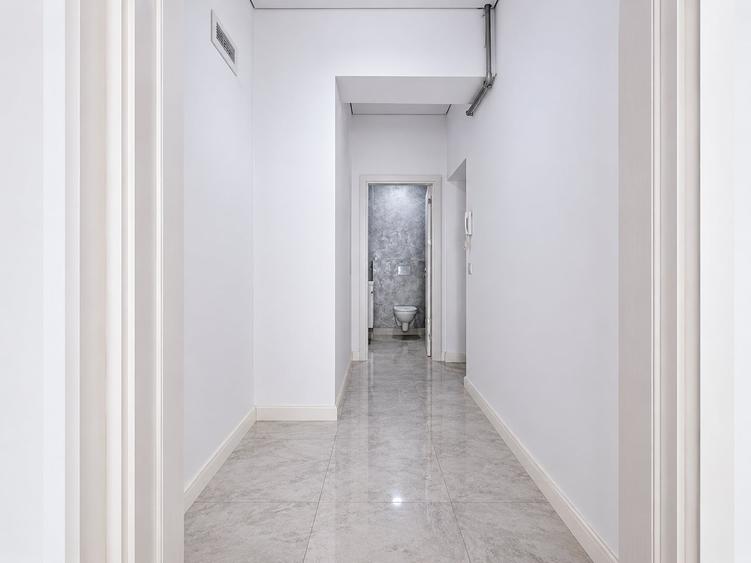Apartament cu 3 camere decomandat în Mamaia