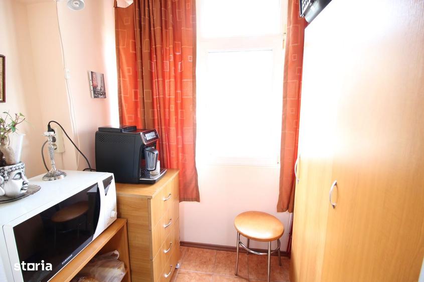 Apartament cu 2 camere decomandat în Siderurgiștilor