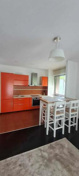 Apartament cu 2 camere semidecomandat în Răcădău